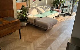Cosy 1 Bedroom Apartment With Balcony Near Chiswick