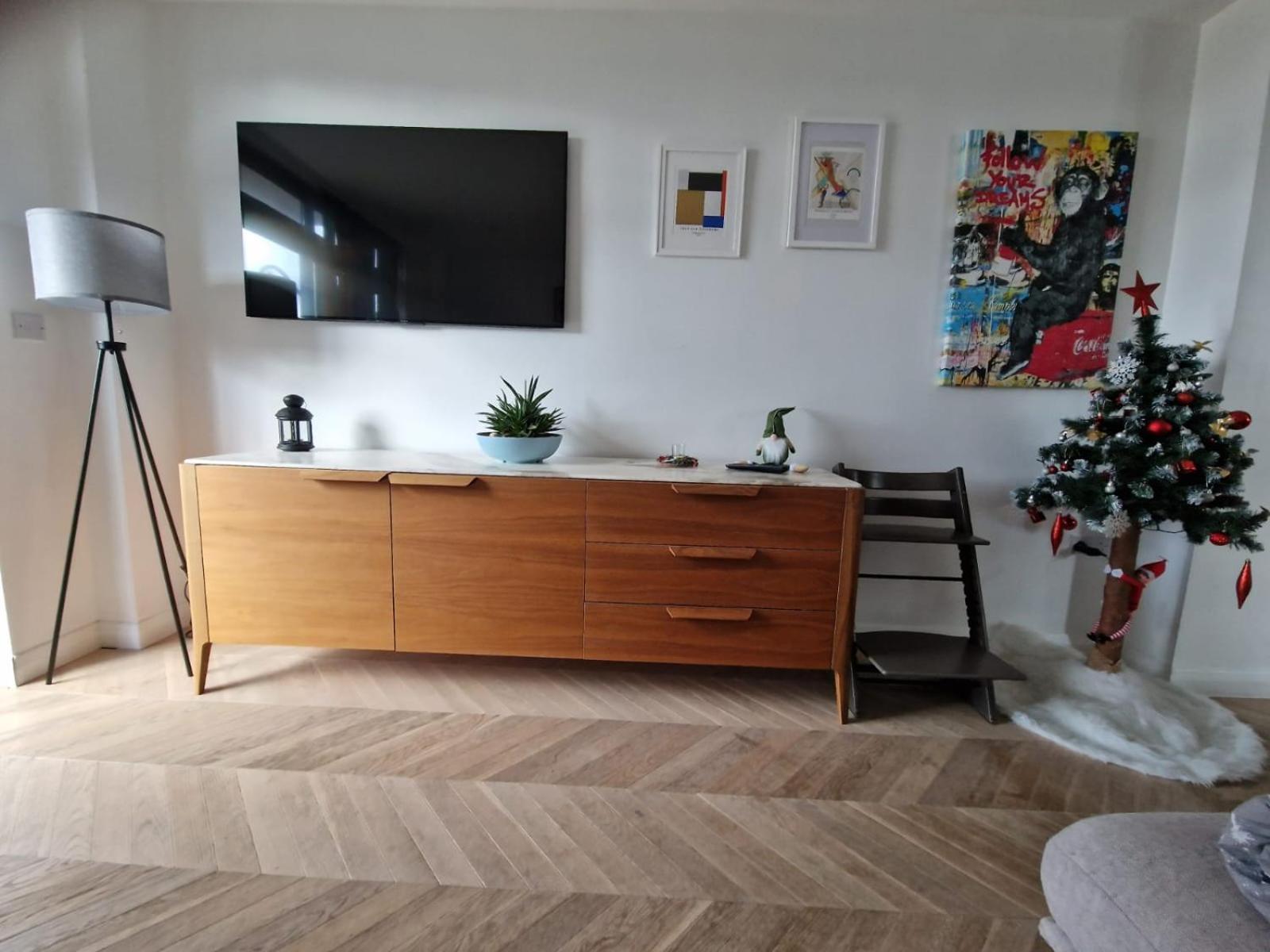 Cosy 1 Bedroom Apartment With Balcony Near Chiswick London Exterior photo